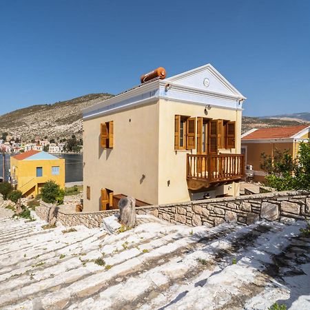 Alexandros Villa Meyísti Exterior photo